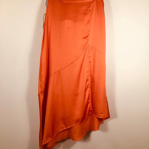 50% OFF 🎉 FLASH SALE ENTIRE CLOSET - Picture 2 of 6